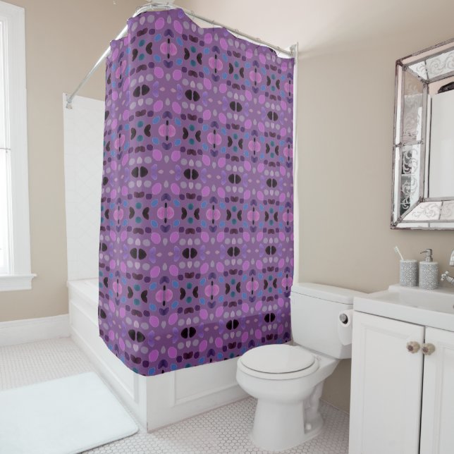 Rideaux De Douche Violet avec Motif bleu et noir (En situation)