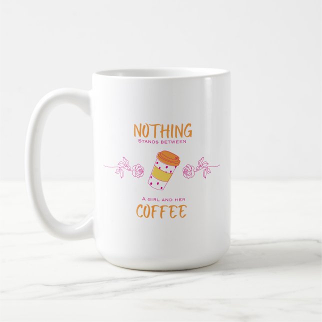 Rien ne s'interpose entre une fille et son mug à c (Gauche)