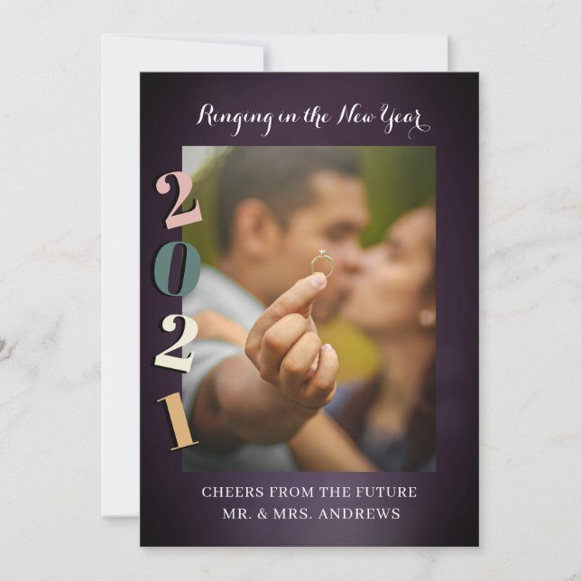 Ringing dans les fiançailles de New Year (Devant)