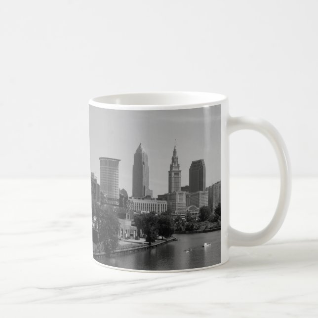 Riverview Cleveland B&W Mug (Droite)