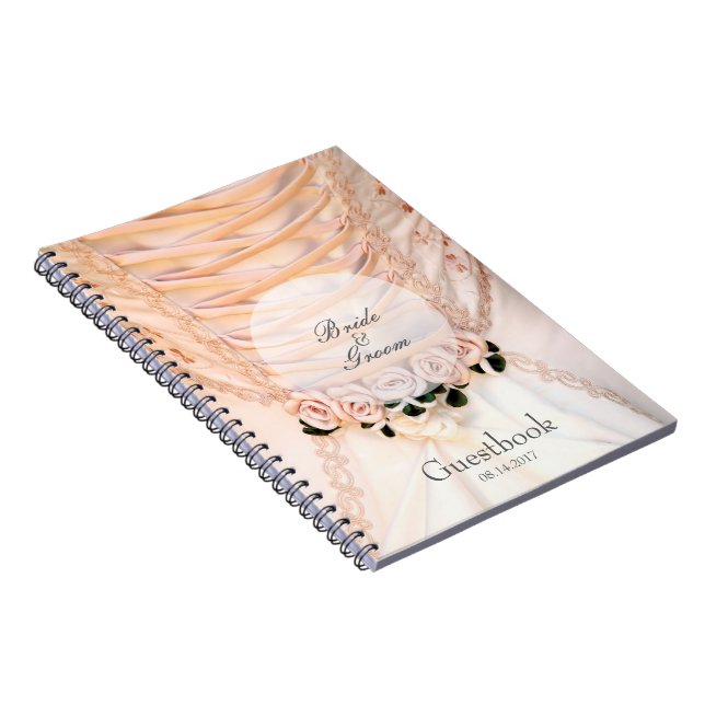 Robe de mariée blanche avec livre d'hôtes Mariage (Côté Droit)