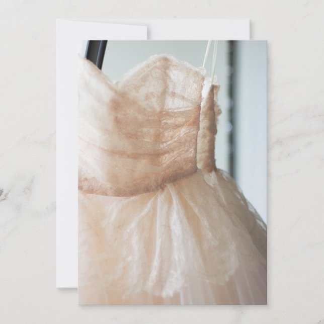 Robe de mariée pour douche de mariée ou carte de r (Devant)