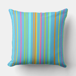 Robe Motif De Tailles Colorées. Coussin décoratif