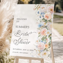 Robes de mariée florales blanches et bleues pastel