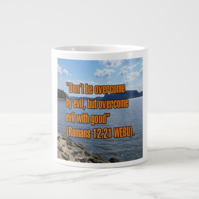 Romains 12:21 WEBU Mug (Devant)