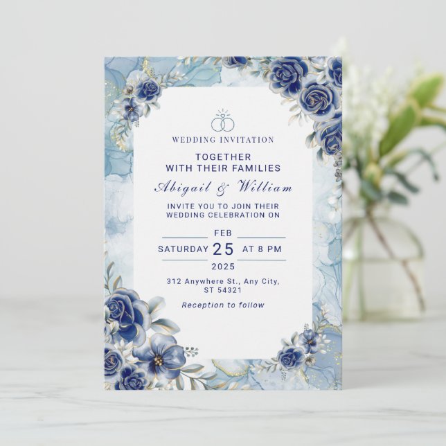 Romantic Blue Flower Floral Wedding Invitation (Debout devant)