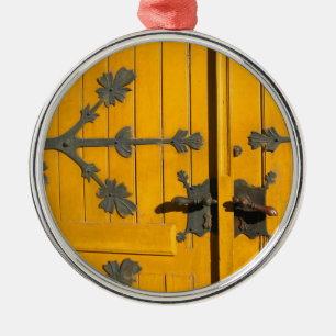 Rond Argenté Porte jaune décorée hongroise - ornement