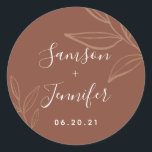 Rond Chic Terracotta avec Sticker Mariage feuille<br><div class="desc">Chic Terracotta avec Sticker Mariage feuille. Personnalisez-le avec la date et le nom de la mariée et du marié.</div>