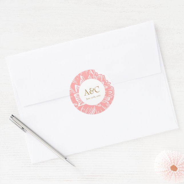 Rond Elegant Monogram Dusty Pink Floral Wedding Sticker (Enveloppe)