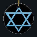 Rond En Céramique Ornement de Hanoukka<br><div class="desc">Décorez un arbre de Noël avec ces ornements d'étoile de David pour célébrer une saison des vacances religieusement diverse. Ou portez-les comme boucles d'oreille à une fête de vacances. Cliquez sur la "personnaliser il" le bouton pour changer la couleur d'arrière - plan (montrée dans le noir.)</div>