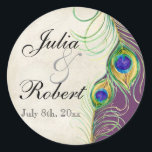 Rond Favoriser Sticker Cadeau - Peacock Feathers Mariag<br><div class="desc">Il s'agit d'un sceau ou d'un autocollant Favor élégant et sophistiqué. Il allie le meilleur de la tradition et la fraîcheur du contemporain. Le mélange d'arrière - plans peints à la main avec des touches de dentelle et une aquarelle contemporaine des plumes de paon peintes à la main par Audrey...</div>