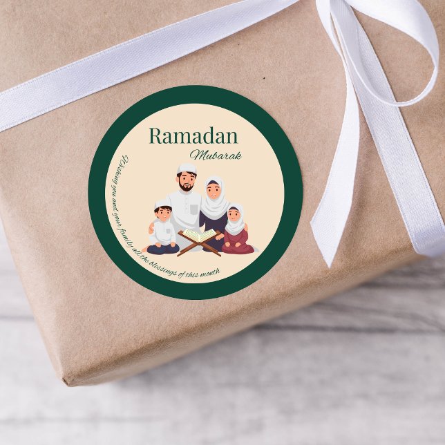 Rond Islamic Ramadan Greeting Sticker – Family Theme (Créateur téléchargé)