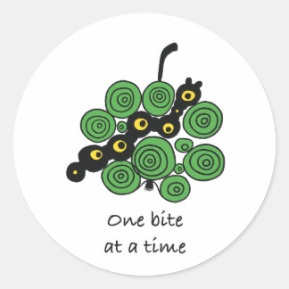 Rond One Bite at a Time Round Sticker – Cute Worm Doodl