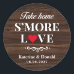 Rond S’more Love Mariage Rustic Wood Round Sticker<br><div class="desc">C’est plus l’amour. Ajoutez une touche amusante de couleur et de style unique à votre mariage ou à votre douche nuptiale préférée. Un sac de douche nuptiale est un grand complément à la planification de la fête. Ces sacs uniques seront facilement utilisés comme un cadeau et peuvent servir comme une...</div>