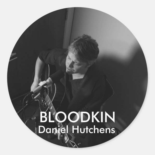 ROND STICKER DANIEL HUTCHENS (Devant)