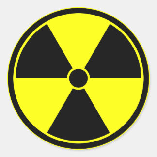 Rond Sticker du symbole de rayonnement jaune vif