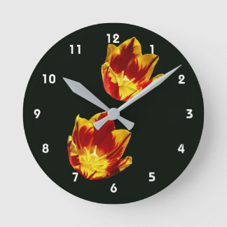 Ronde Fleurs de tulipe feu rond horloge