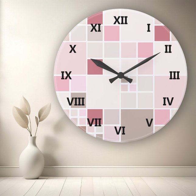 Ronde Horloge À damiers Mur Rose Tan (Modern wall clock featuring a checkered pattern in pastel peach, blush pink and sandy brown)