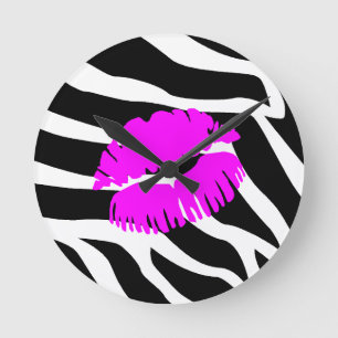 Ronde Horloge de baiser de rose de zèbre