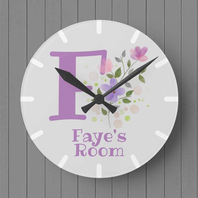 Ronde Horloge de chambre d'enfant avec nom Faye & Initia (Créateur téléchargé)