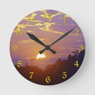 Ronde Horloge de coucher du soleil (milieu)