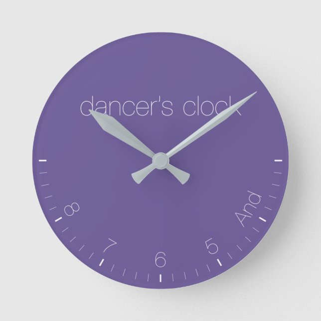 Ronde Horloge de la danseuse du pantone Ultra Violet 201 (Recto)