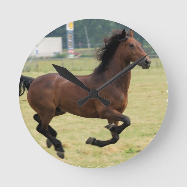 Ronde Horloge de la Galloping Mustang (Recto)