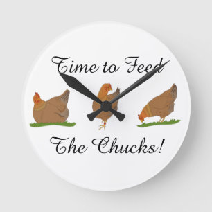 Ronde Horloge de poule de trois petite dames