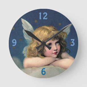 Ronde Horloge de repos blonde vintage d'ange
