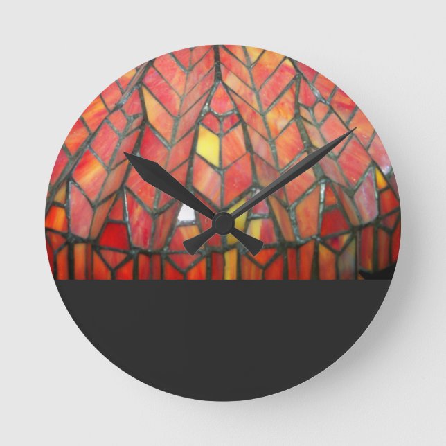 Ronde Horloge moderne en verre rouge (Recto)