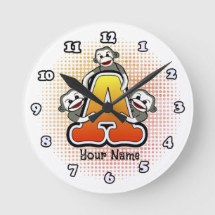 Ronde Monogramme A Sock Monkey Horloge