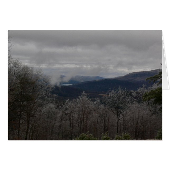 Rondout à travers les arbres de glace (Devant horizontal)