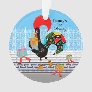 Rooster portugais avec cadeaux 1ère fête d'anniver