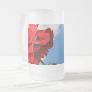 Rosa Don Juan avec un mug ciel bleu