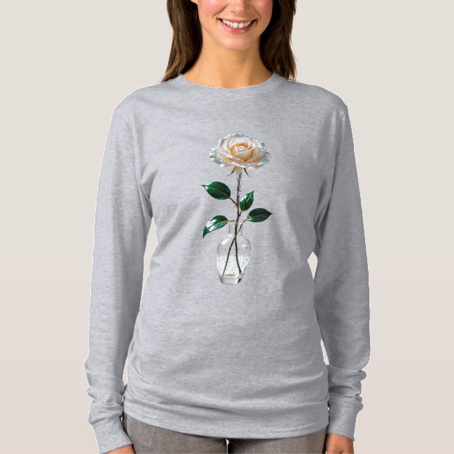 Rose blanche dans un T-shirt vase (Devant)