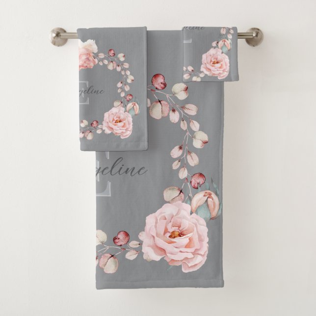 Rose d'aquarelle Wreath personnalisée | Gray (En situation)