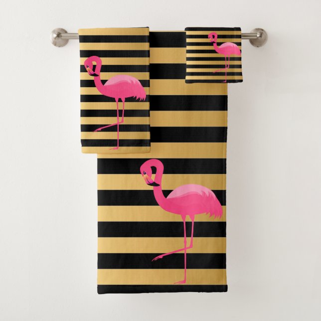 ROSE NOIR STRIPE D'OR FLAMANT ROSE TOILETTE DE SAL (En situation)