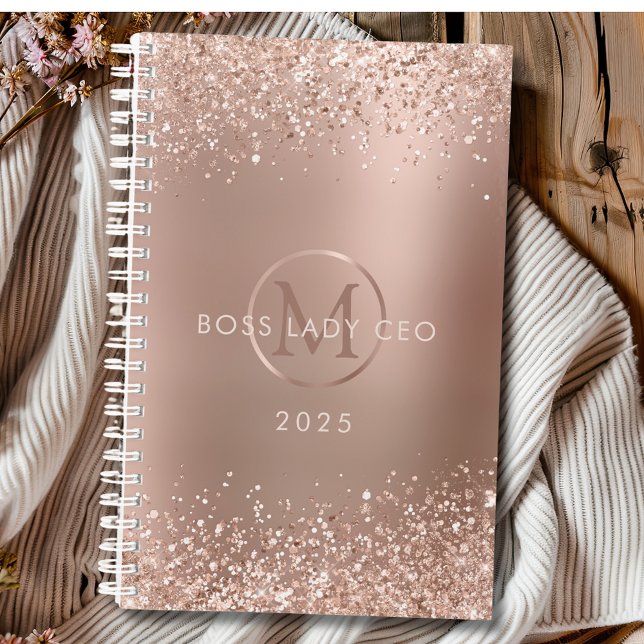 Rose Parties scintillant or Monogram Boss Lady 202 (Rose Gold Glitter Monogram Boss Lady 2025 Planner)