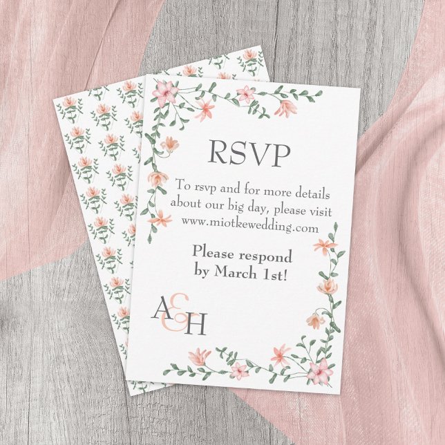 Roses de pêche, Carte RSVP de mariage de la vigne  (lilac, purple, peach mixed floral patterns, rose vines, border corner wedding rsvp enclosure card)