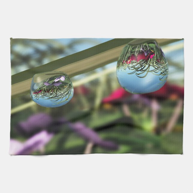 Roses sur Raindrops serviette de cuisine (Horizontal)