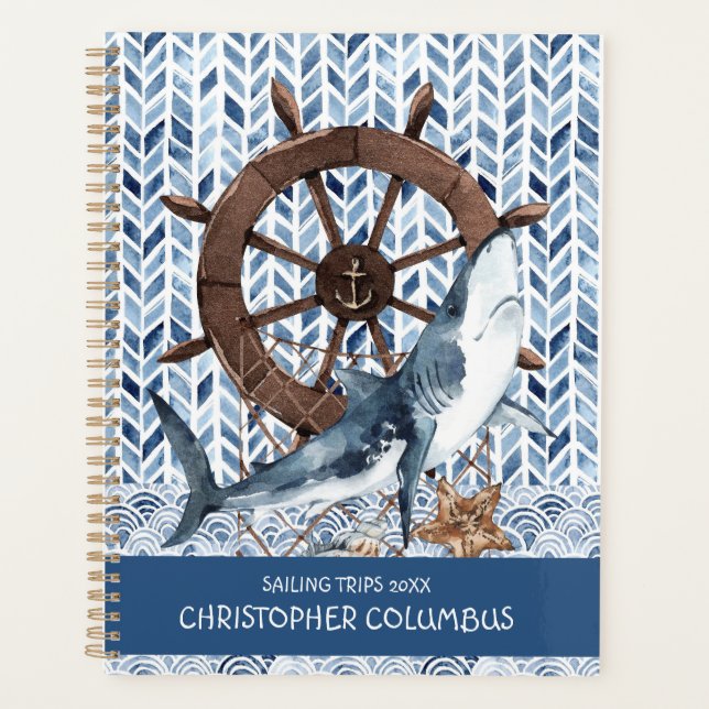 Roue de direction et requin du navire (Devant)