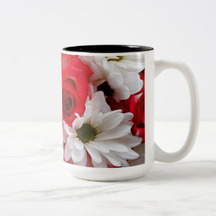 Rouge-Blanc-Rose-Daisies-Bouquet RINGER MUG