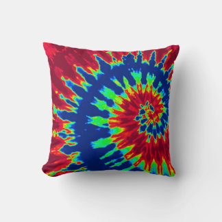 Rouge et marine Bleu Spiral Tie Dye Coussin
