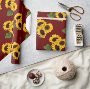 Rouleau de papier cadeau bordeaux à motif de bouqu