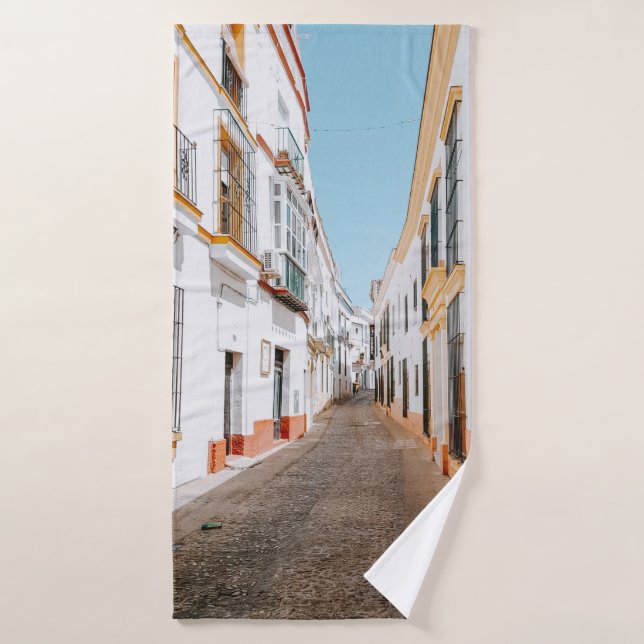 ROUTE AVEC AUTOROUTES BEIGE SOUS LE CIEL BLEU (Serviette de bain)