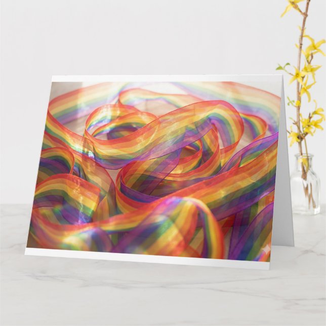 Ruban arc-en-ciel en cascade transparent. carte (Fleur jaune)