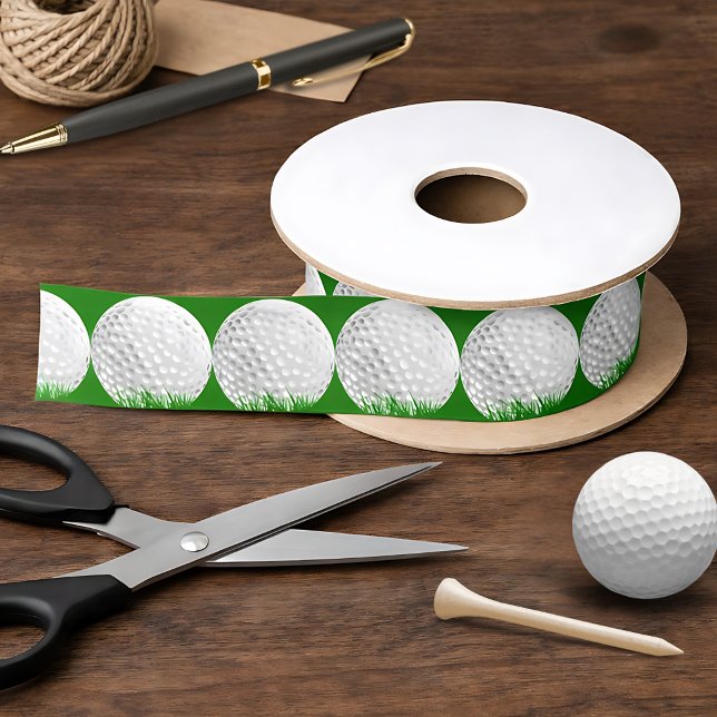 Ruban En Satin Balle de golf dans l'herbe (Créateur téléchargé)
