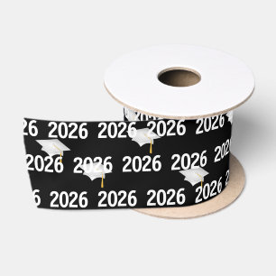 Ruban En Satin Caps de remise des diplômes 2026 blancs sur fond n