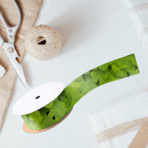 Ruban En Satin Floral Shamrock vert brillant