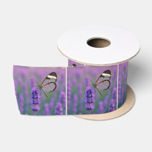 Ruban En Satin Papillon aux ailes de verre sur une fleur de lavan